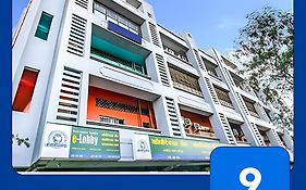 Glitz Hotels 7Even Hills- Nr International Airport Mumbai T2